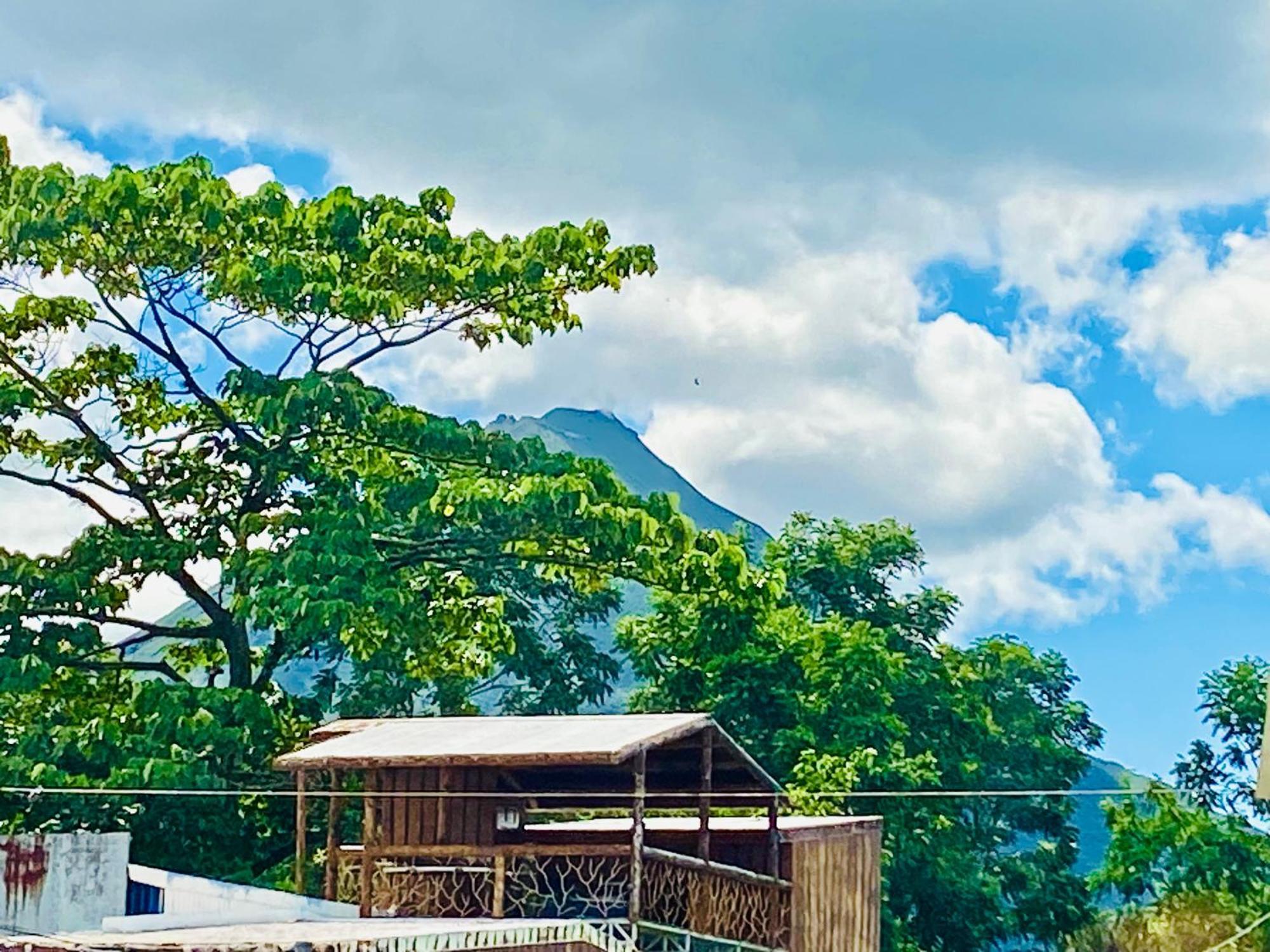 La Fortuna Apartahotel , Volcan Arenal 外观 照片